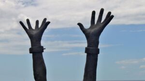 De la colectividad y la valentía en la búsqueda de la libertad